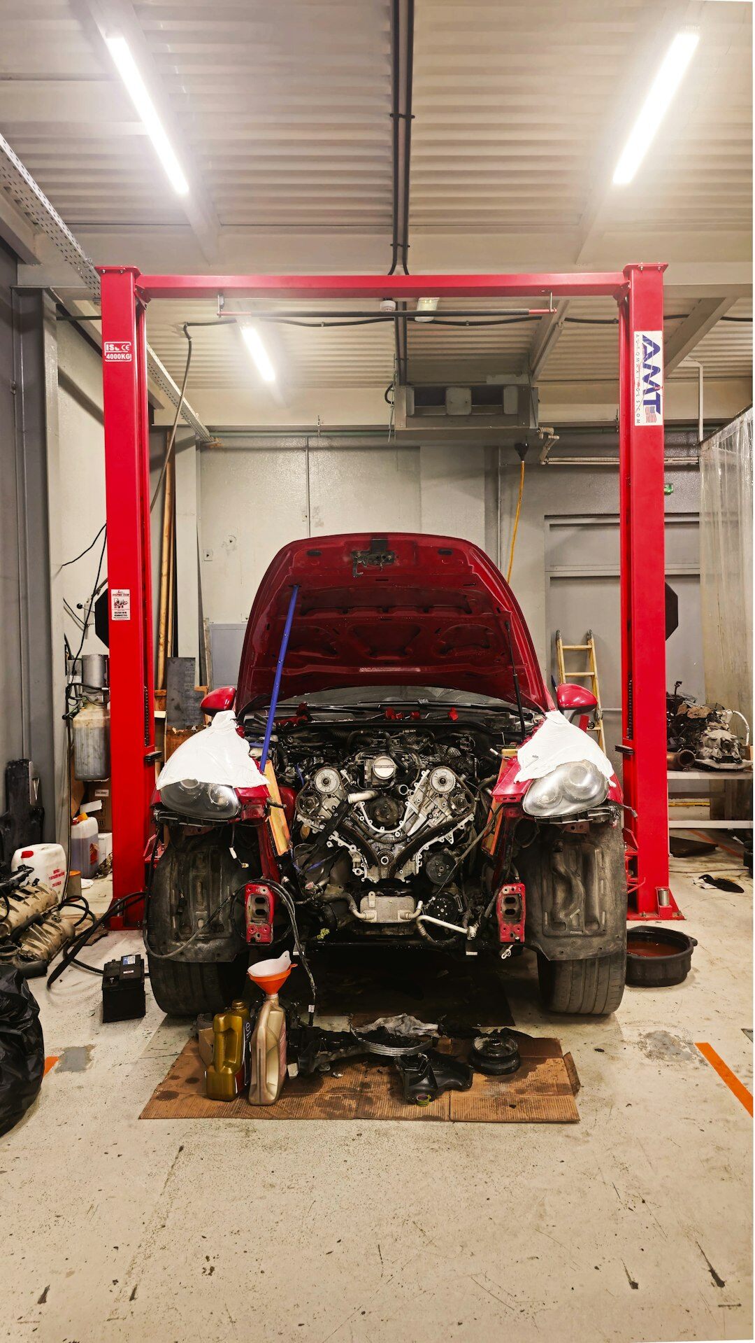 car service bay